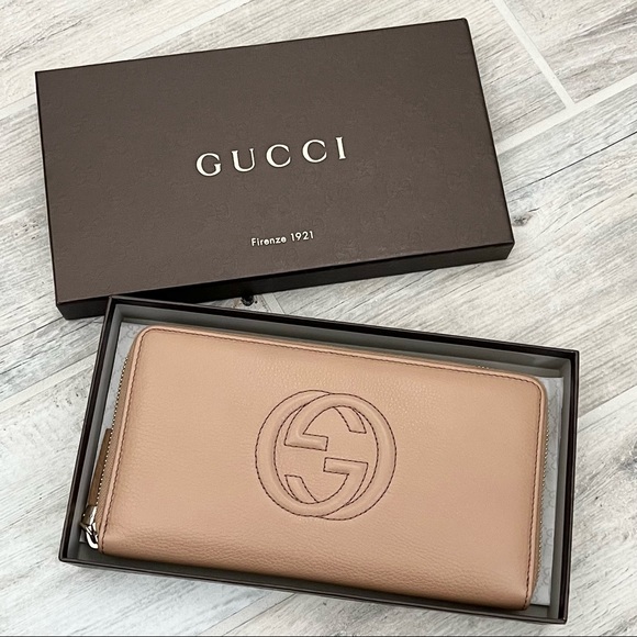 Gucci Tan Soho Organizer Wallet - Picture 1 of 11